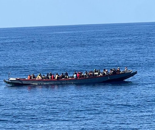 ÉMIGRATION IRRÉGULIÈRE- Photo 3
